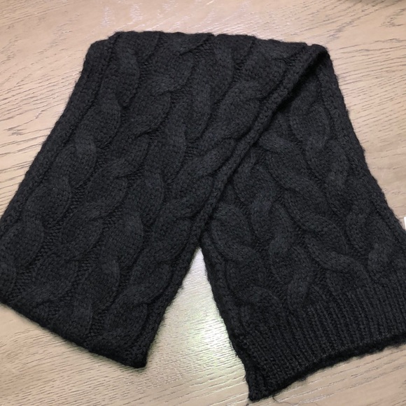 Brand new women’s scarf - Picture 1 of 5